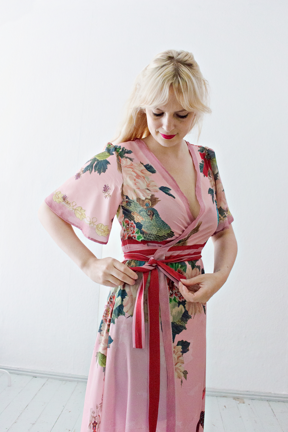 SEWING DIY Cut And Sew Wrap Dress