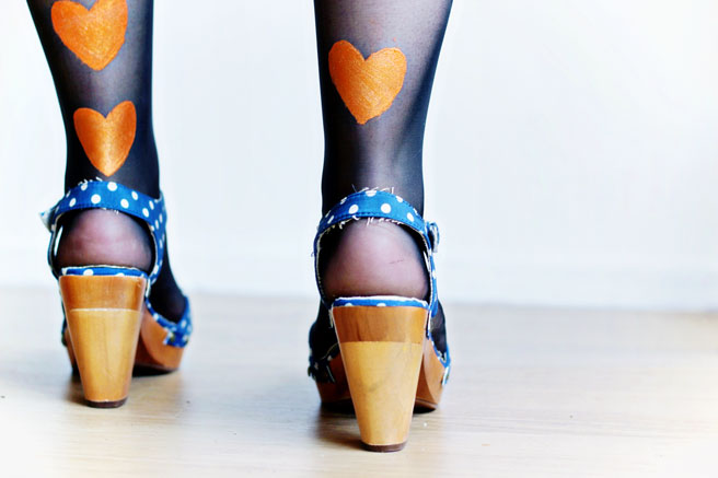 DIY  Painted Heart Tights